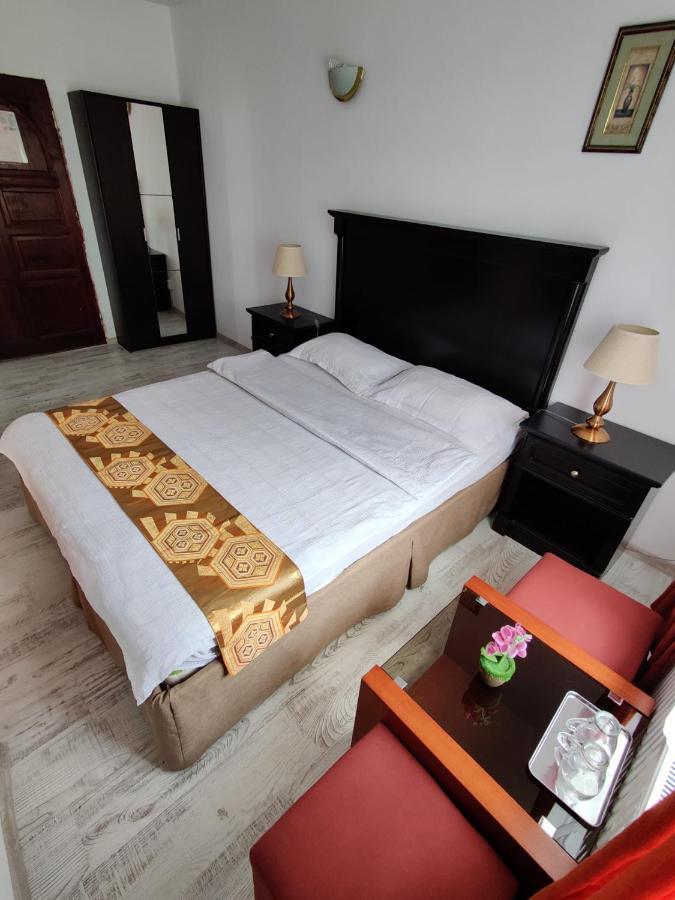 Pension Casa Samurai Brasov Exterior photo
